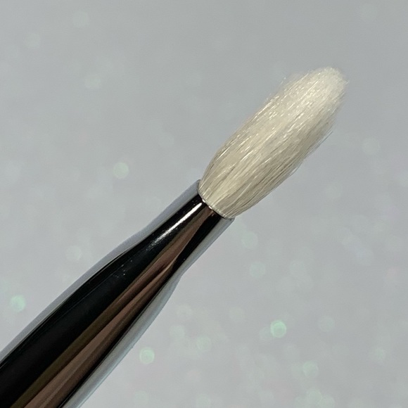 Zoeva 232 Brush - Picture 4 of 8
